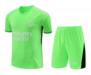 23-24 Real Madrid Goalkeeper Green Soccer Football Kit (Top + Short) Man